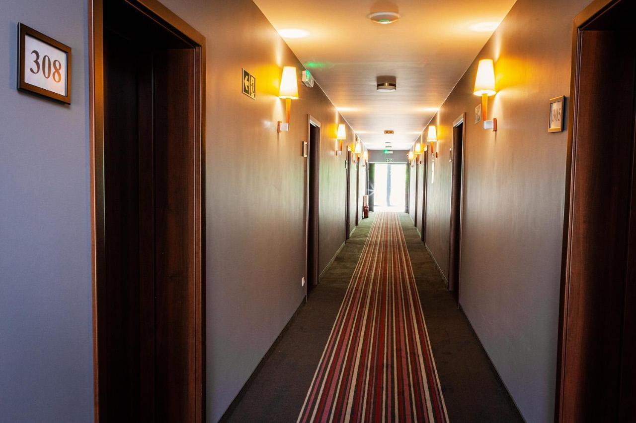 Flauta Hotel Niechorze Bagian luar foto
